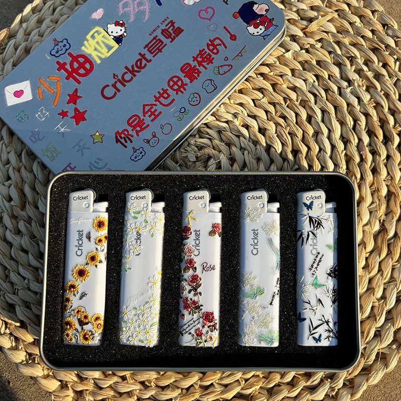 草蜢打火机cricek樱花创意贴纸diy手工一次性打火机送男友礼物潮