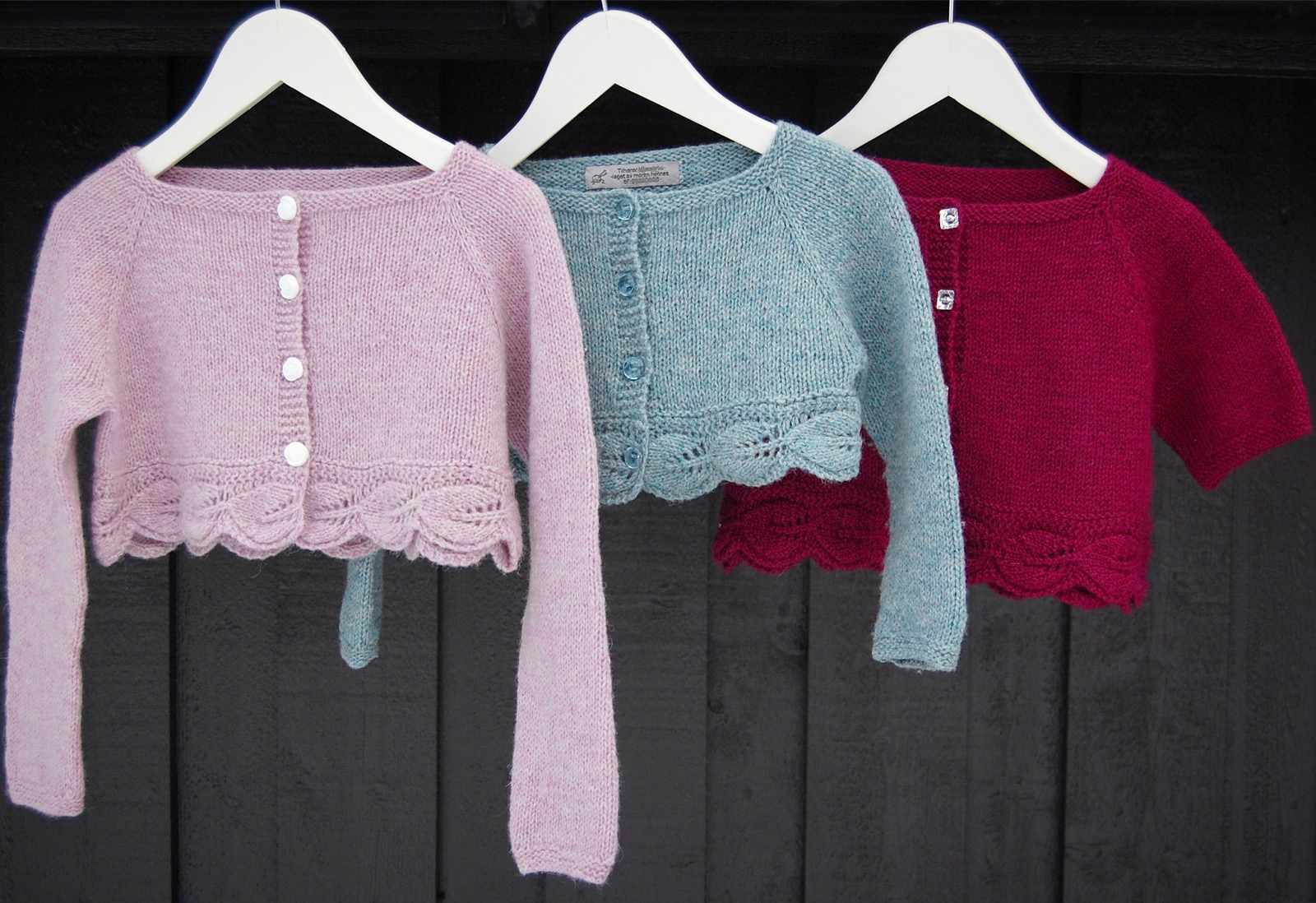 芭芭拉 女童叶子花样开衫文字说明翻译编织图解非成品