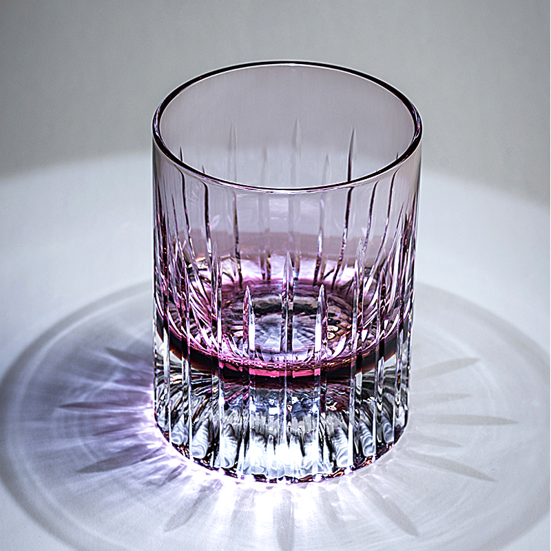 欧式创意水晶玻璃洋酒杯威士忌白兰地家用啤酒杯轻奢礼物手工雕刻