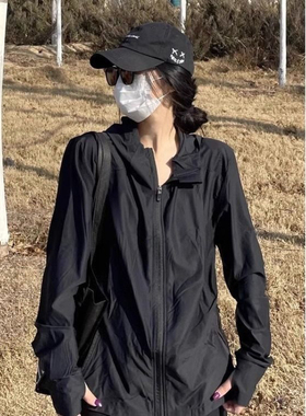 高级黑冰丝防晒衣女新款外穿黑色防晒服防紫外线透气轻薄款宽显瘦