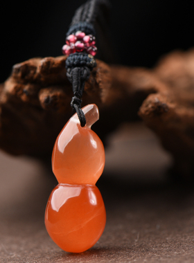 天然红水晶葫芦吊坠红兔毛水晶挂件本命年红色补火小葫芦项坠男女