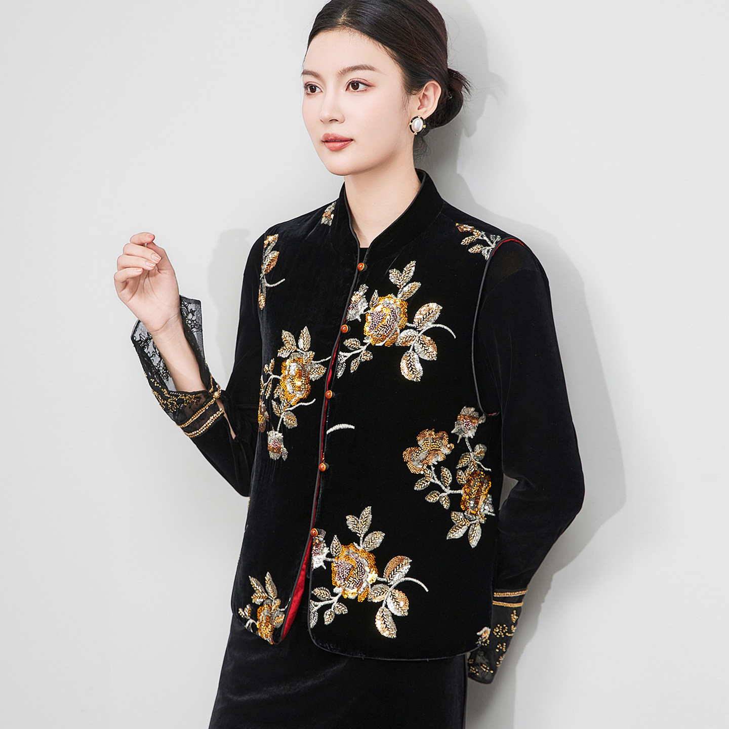 立领盘扣刺绣亮片真丝丝绒马甲女