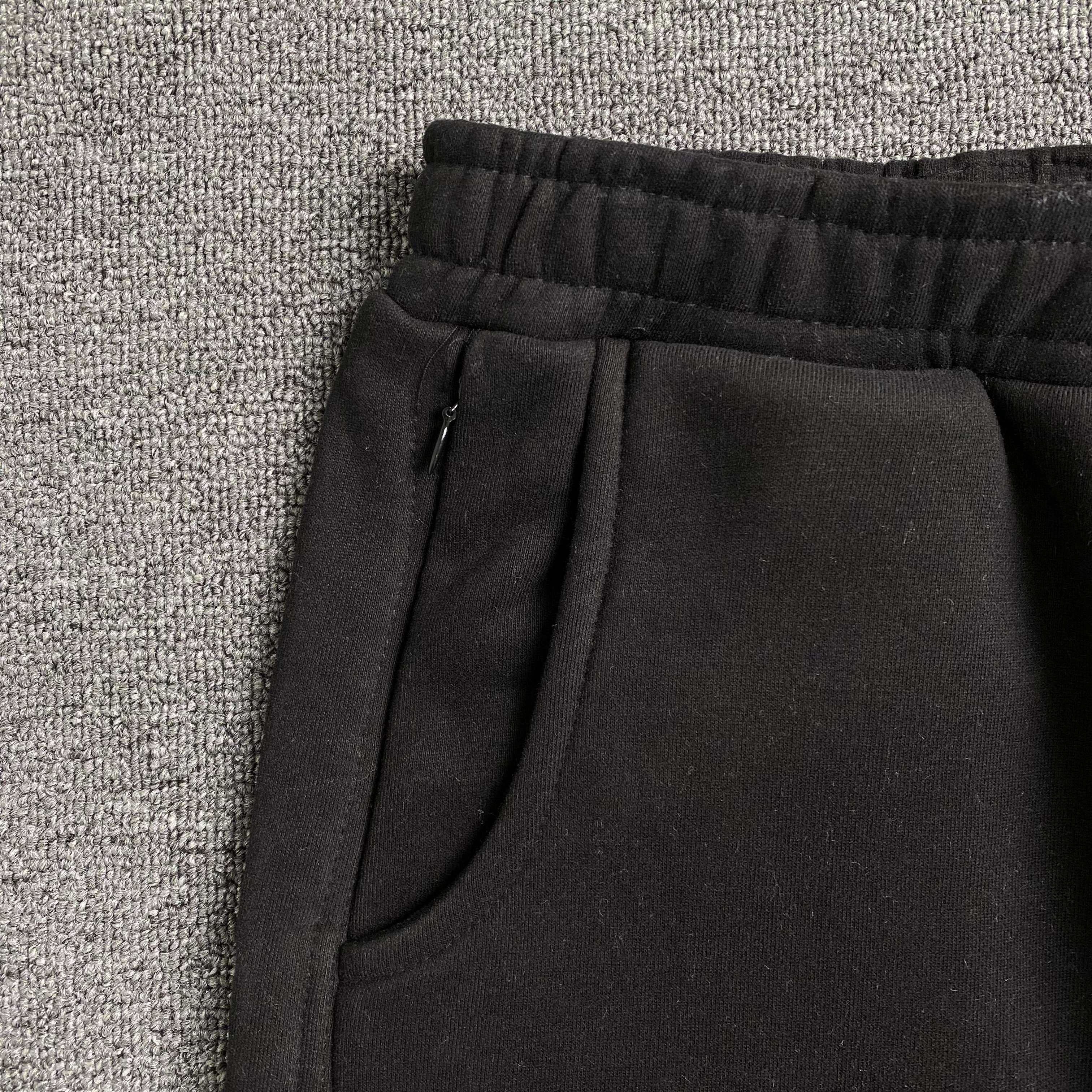 thumbnail for Patch embroidered butterfly logo plus fleece straight-leg trousers