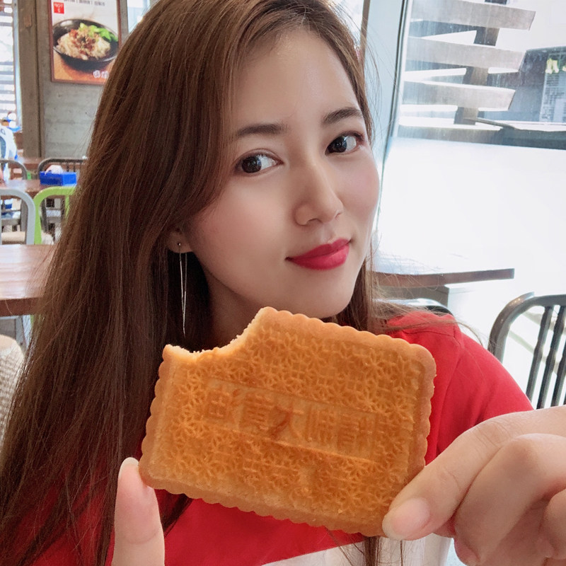 大黄油饼干整箱8090小时候老式怀旧饼干单独小包装营养健康老味道