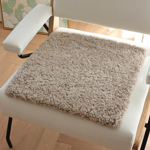 桓羊纯羊毛澳洲羊皮飘窗垫坐垫