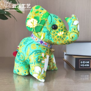 泰国大象布艺公仔西双版纳旅游纪念品吉祥小象摆件民族风创意礼物