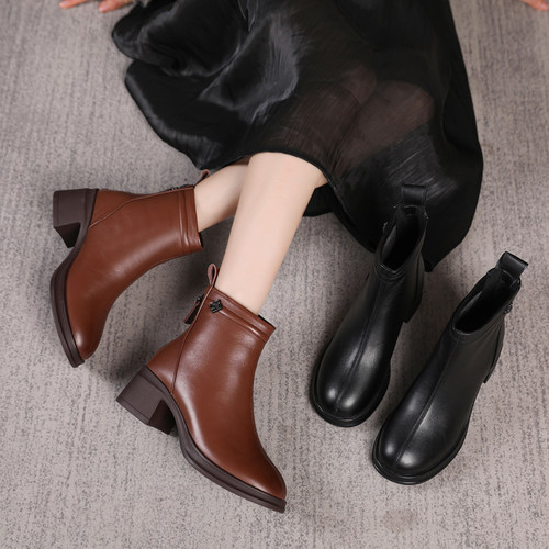 时尚后拉链穿搭休闲女鞋外出通勤