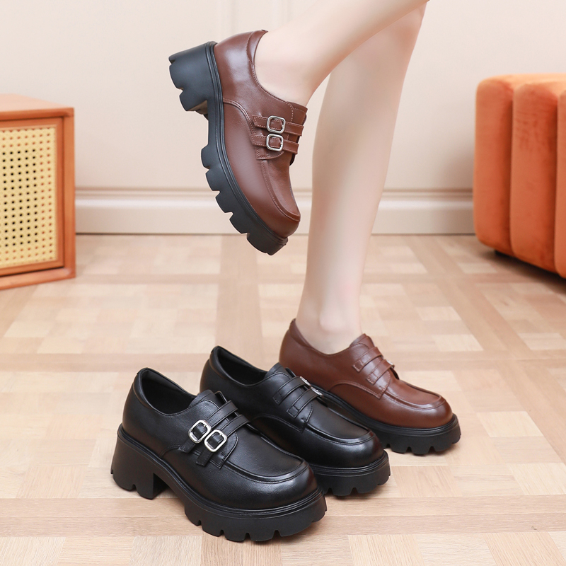 时尚金属扣厚底粗跟乐福鞋百搭