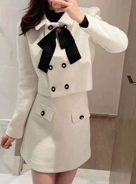 【现货】mi2naa25春季千金减龄氛围感红色排扣贵气时髦时尚两件套