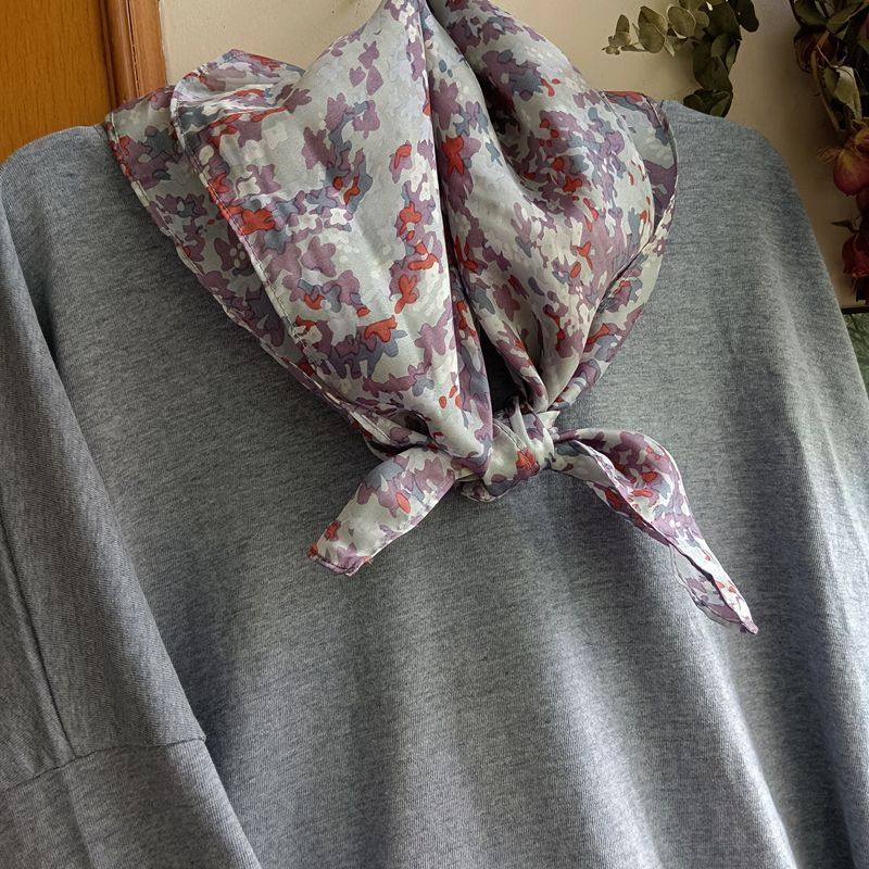 柔滑桑蚕丝小方巾丝巾领巾发带优雅灰蓝紫碎花飘逸亲肤护颈春夏新