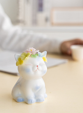 创意个性手工可爱猫咪陶瓷桌面摆件家居客厅玄关卡通花朵装饰品