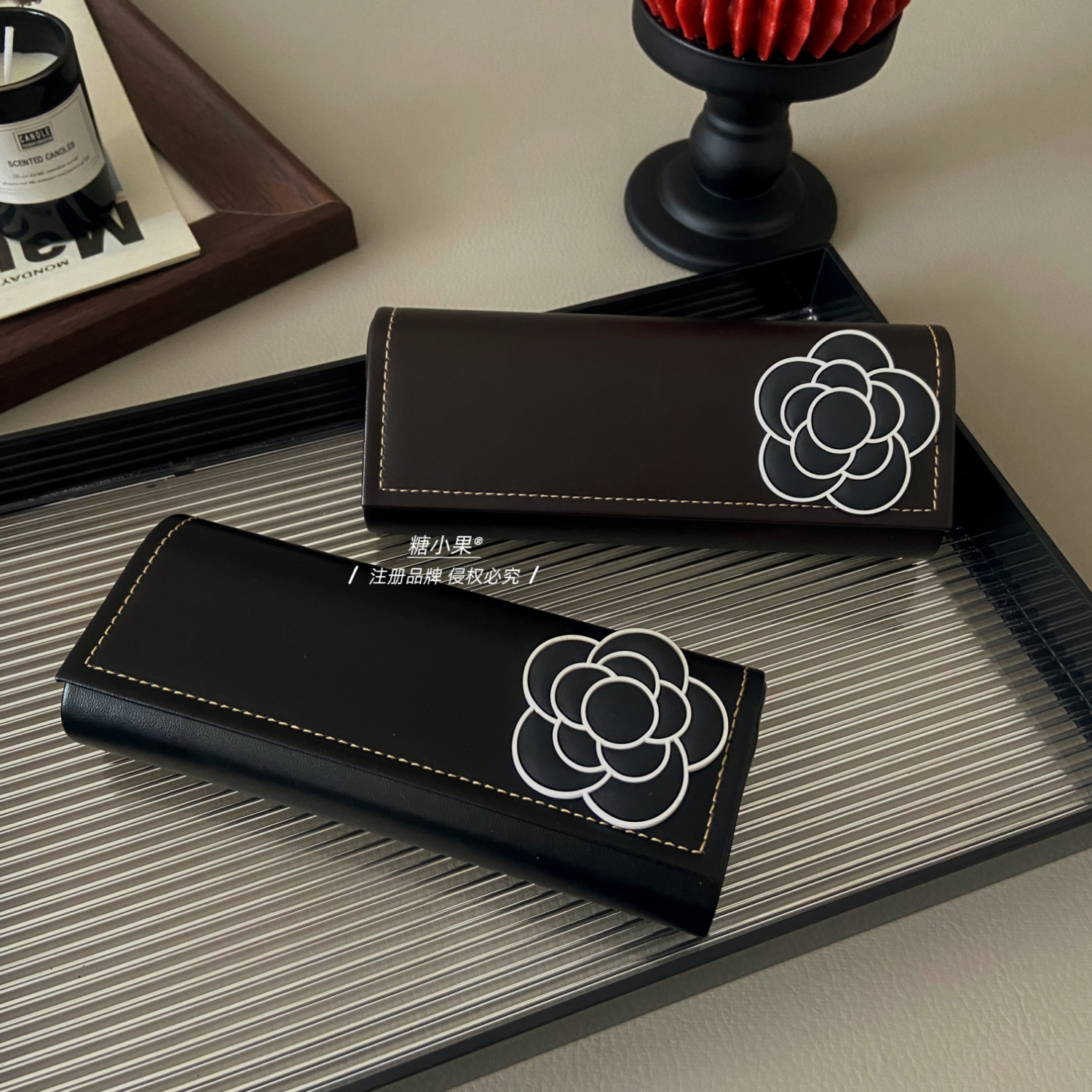 复古风高级感山茶花便携眼镜盒