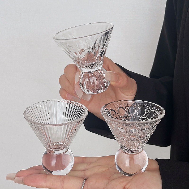 小众ins复古小酒杯宝石纹高足杯