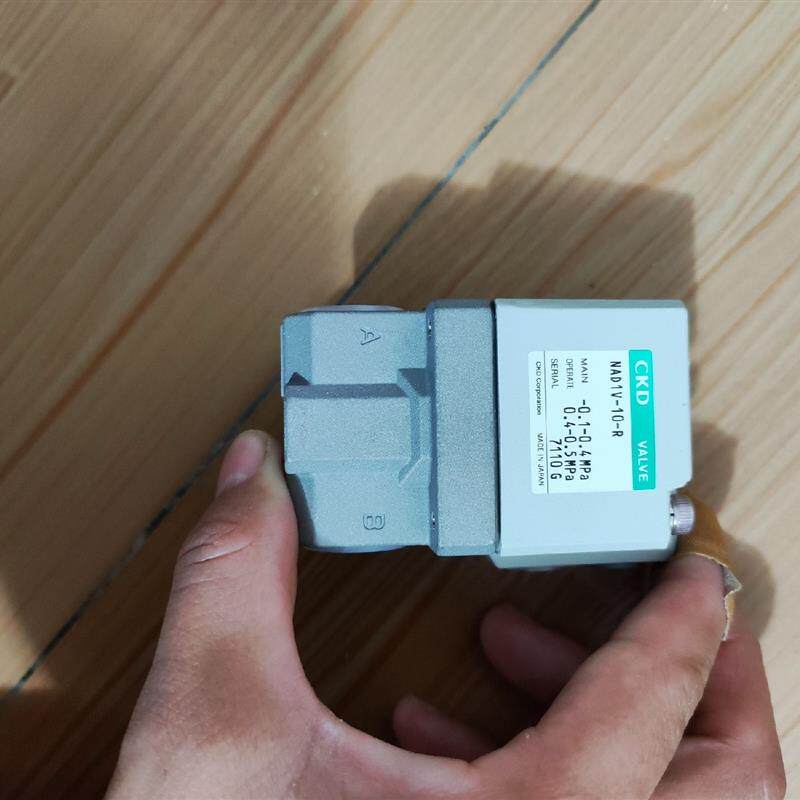 CKD不锈钢气控阀NAD1V-10-R,有4个,名企车间剩余