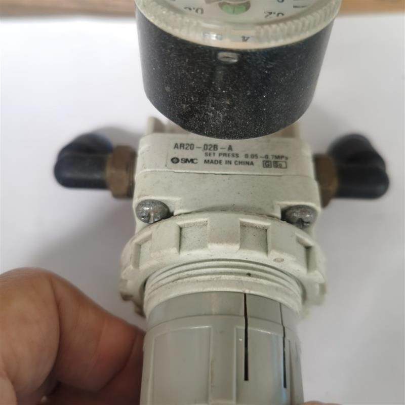 SMC减压阀AR20-02B-A IRV10-LC06BG IRV10-LC06 IR2010-02BG