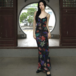 小菊川栗/庭前百合裙 墨色绝美复古花卉高级感中式收腰优雅连衣裙