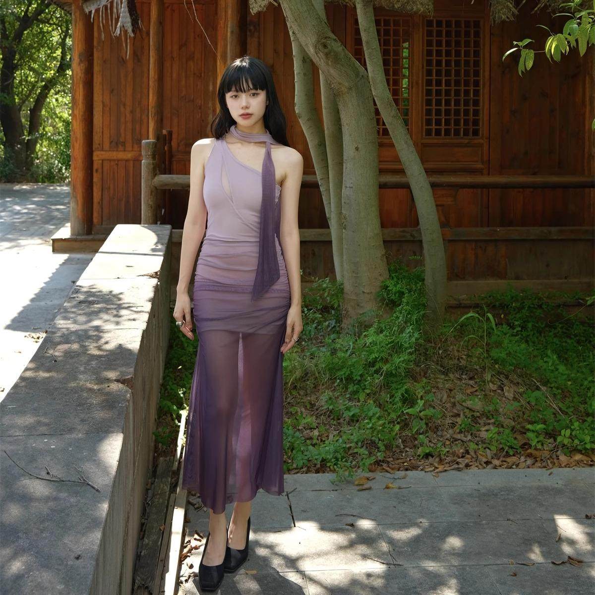 小菊川栗/花间一吟裙 暮春紫风情飘带渐变网纱镂空单肩修身连衣裙