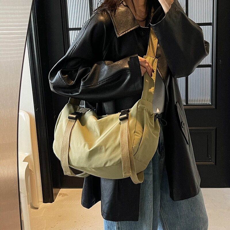 轻便工装尼龙布包女潮牌大容量男