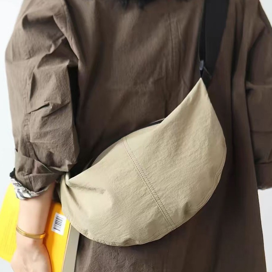 森林尼龙女包宽肩带斜挎轻便