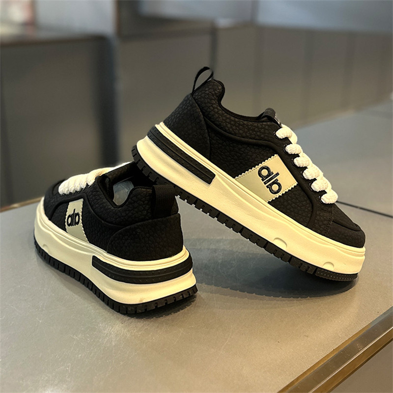 潮牌真皮厚底增高男鞋2025年秋冬新款拼色休闲板鞋软底防滑老爹鞋