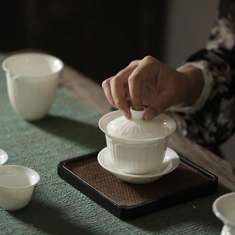 上福 手工三才盖碗茶杯功夫盖碗大号茶具套装白瓷陶瓷盖碗茶杯在类目 餐饮具, 茶具, 盖碗中 - 来自Buy2taobao.com提供专业的淘宝代购服务