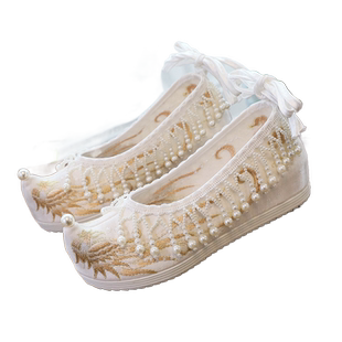 明制汉服鞋子绣花鞋古风鞋子内增高古装秀禾中式婚鞋搭配旗袍的鞋