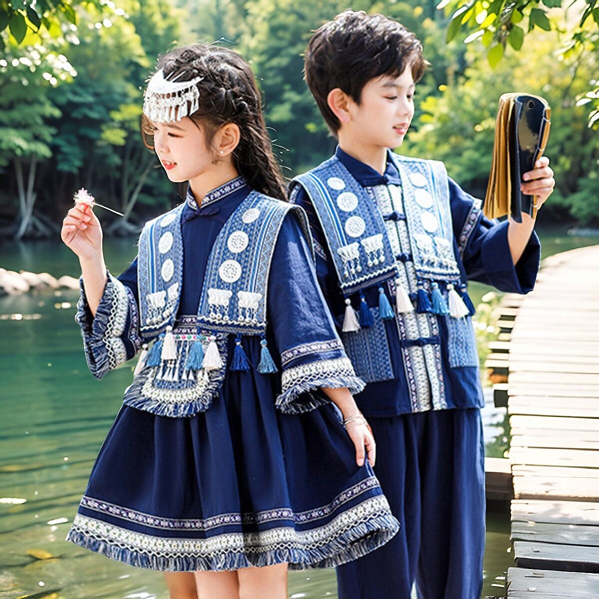 国风高级汉服男童苗疆女童演出服