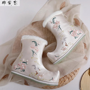 汉服鞋冬季加绒靴子内增高软底舒适汉元素绣花鞋子古风老北京布鞋