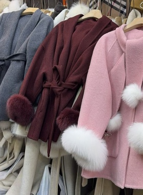 2025雪球毛呢外套女短款狐狸毛球球围脖高级感双面羊绒大衣秋冬款