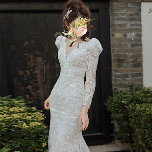 朵拉婚纱新娘新款 v领蕾丝鱼尾拖尾轻婚纱 出门纱高级质感显瘦长袖