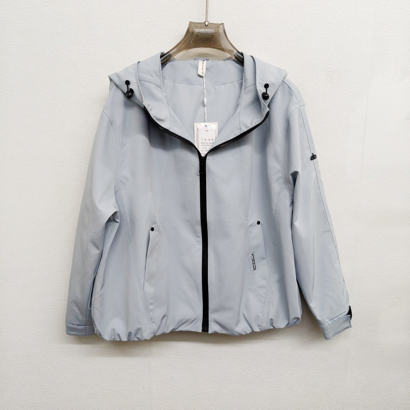 正品26A01时尚休闲连帽冲锋衣女百搭拉链夹克宽松显瘦短装外套