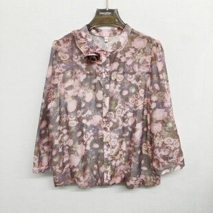 26A10 小衫 碎花衬衫 宽松百搭中年女士简约通勤套头上衣2026春新款