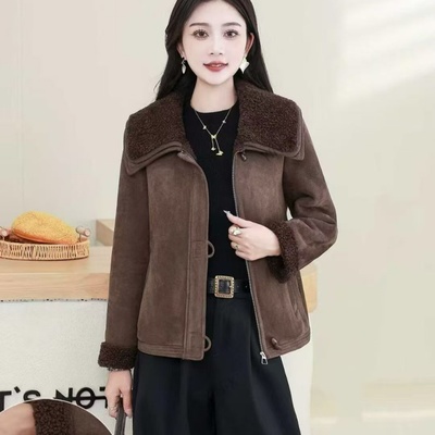 2025冬款皮毛一体羊羔毛外套