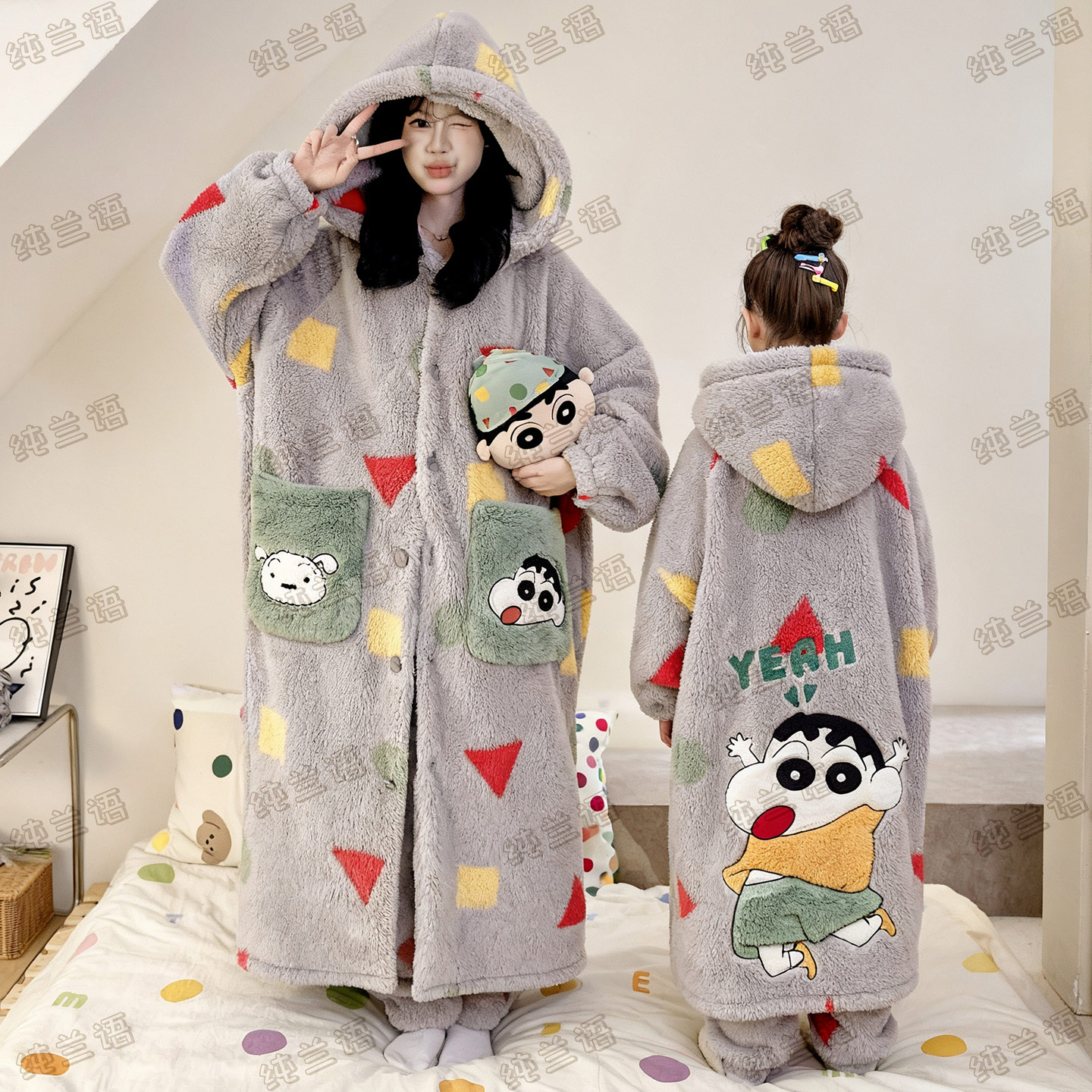 亲子睡衣2025新款秋冬季蜡笔小新珊瑚绒加厚母女睡袍儿童女童套装