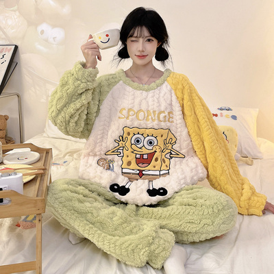 珊瑚绒女款秋冬季海绵宝宝家居服