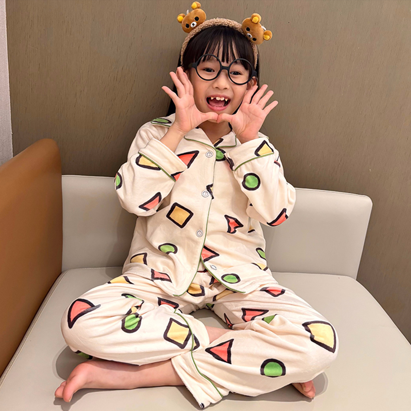 德绒女童睡衣女孩蜡笔小新家居服