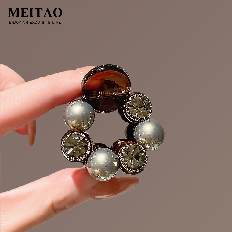 2025新款珍珠抓夹女高级感后脑勺半抓小发夹侧边刘海夹鲨鱼夹头饰