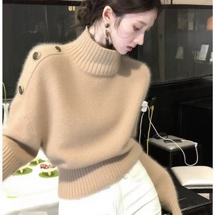 2025绝美秋冬气质氛围感轻熟漂亮时尚淡人高知穿搭卡其色毛衣上衣