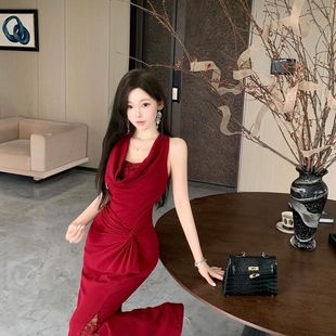 性感法式 女人味红色露背修身 领新国风气质蕾丝连衣裙鱼尾礼服长裙