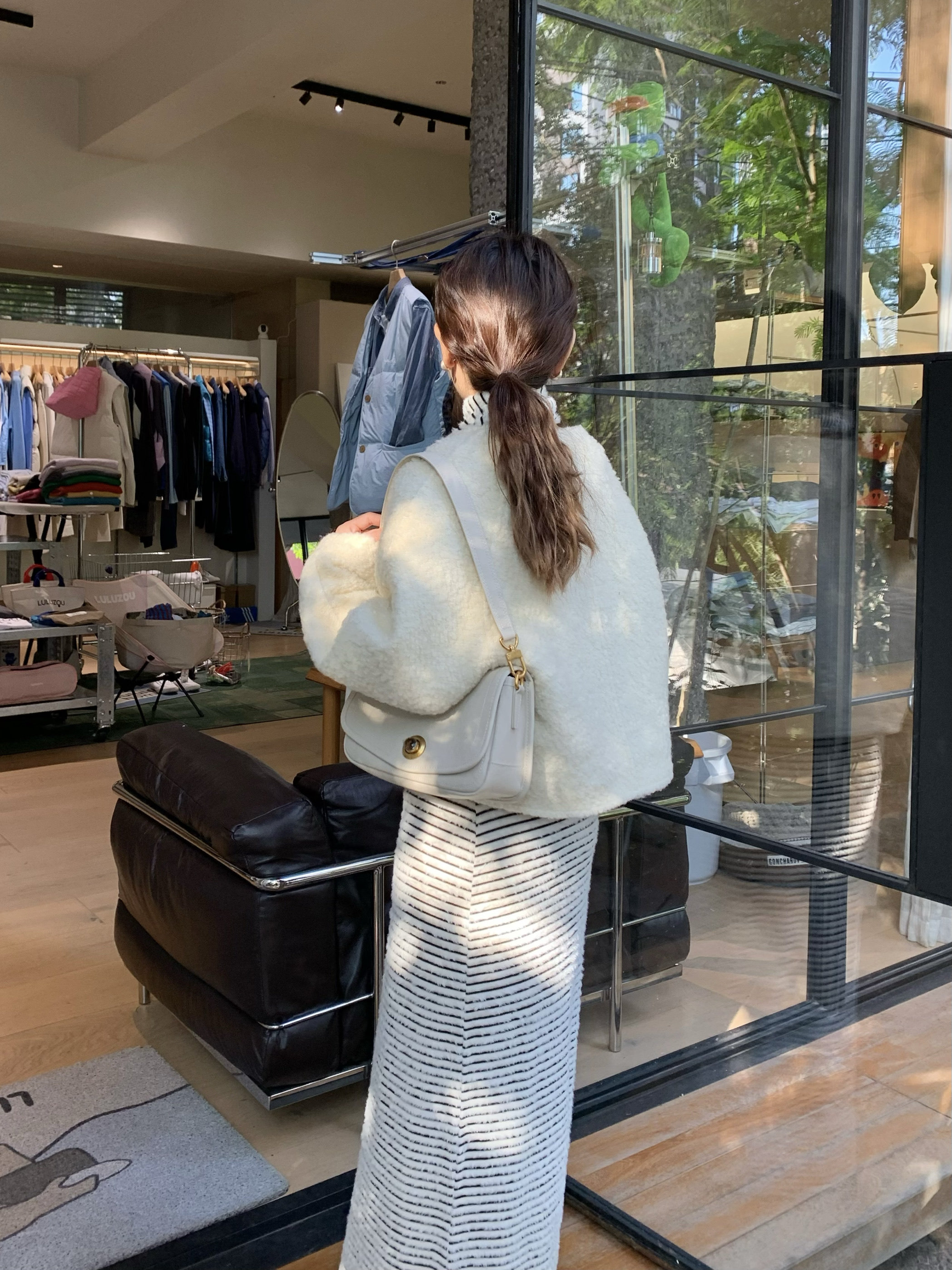 DAMEI大美 韩系简约短款厚外套  夹棉奶白色基础款冬季上衣女,女装/女士精品,短外套,淘宝优惠券,粉丝福利购,淘宝优惠卷