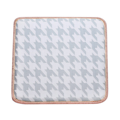 夏天透气坐垫椅垫办公室学生宿舍椅子久坐屁垫冰丝凉席餐椅垫子软