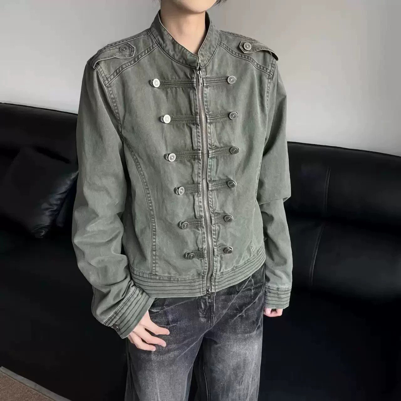 立领牛仔外套男女春秋季短款夹克图片