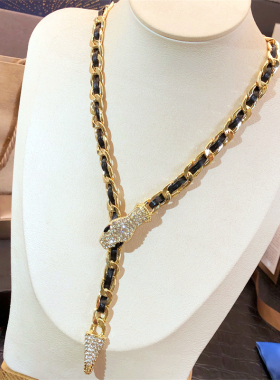 高级感皮质choker磁吸满钻项链