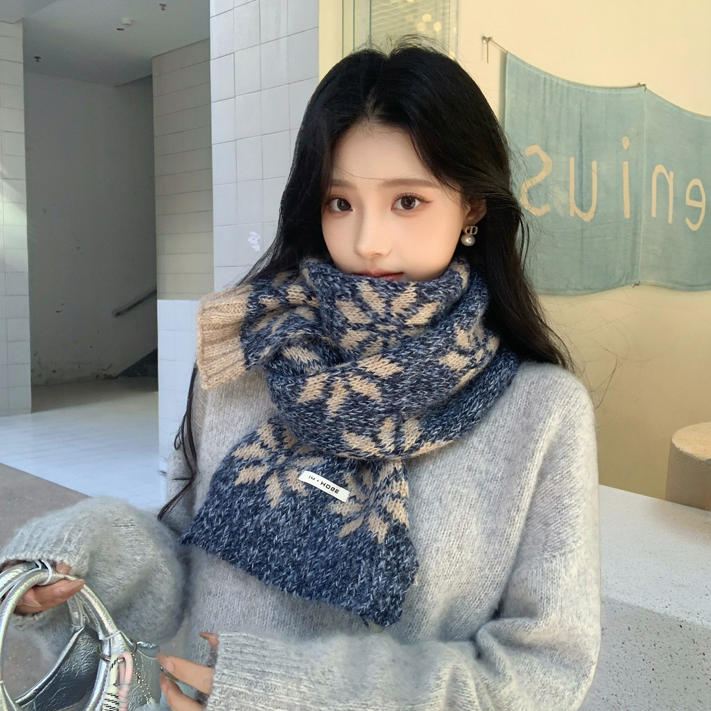 羊毛混纺蓝色围巾女2026新款秋冬学生雪花高级感针织毛线百搭围脖