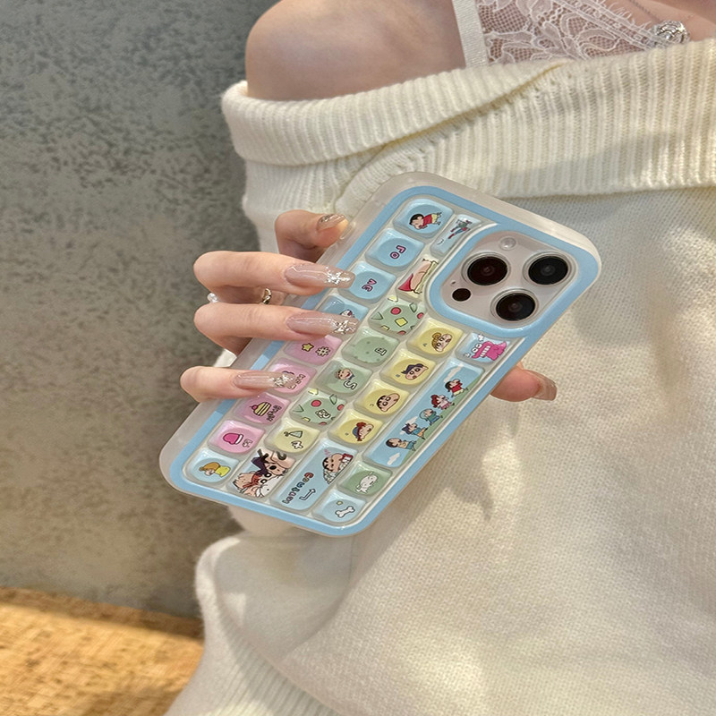 动漫解压键盘蜡笔小新适用于iPhone17键盘手机壳苹果16pro立体iPhone15Promax造型14plus防摔13/12保护套