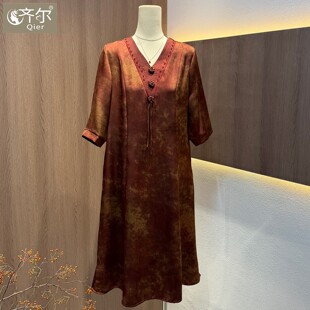 胖妈妈香云纱连衣裙高端丝缎连衣裙子中老年加肥加大码过膝裙子