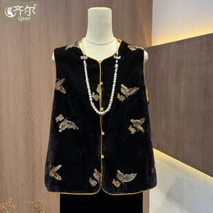 新中式国风女装2026早春新款马甲黑金蝴蝶重工钉珠丝绒上衣马夹潮