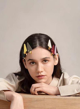 小众设计三角形化妆夹基础百搭无痕发卡碎发刘海夹洗脸鸭嘴夹发饰