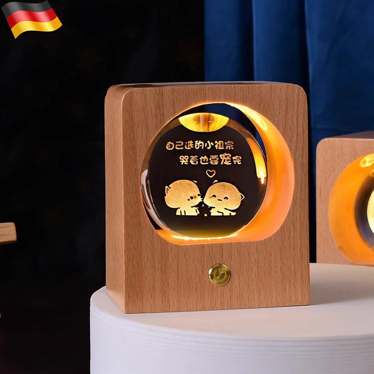 德国生日礼物小夜灯水晶球实木周年纪念品定制可刻字桌面装饰摆件