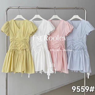 FST9559白色显瘦V领泡泡袖抽绳褶皱辣妹短款连衣裙女夏季度假泳装